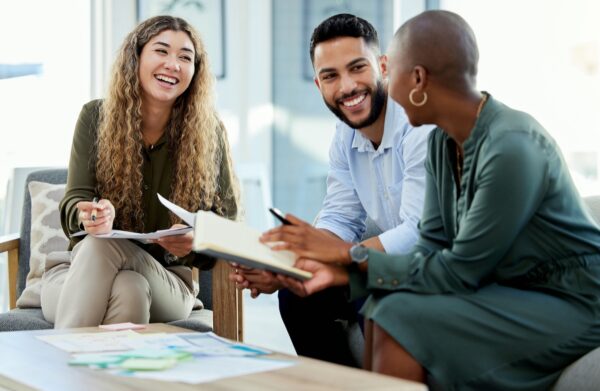 3 vantagens no cotidiano de trabalho para quem fala inglês