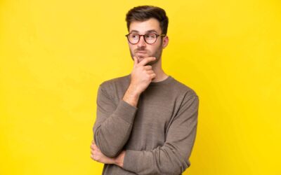 FOMO e JOMO. Entenda seus significados e saiba como lidar