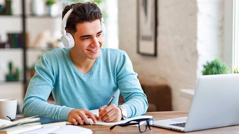 Quanto tempo demora para ficar fluente em inglês? Entre essa e outras dúvidas aqui