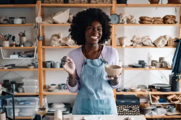 “May” e “might” em inglês: seu guia para as possibilidades de um novo hobby
